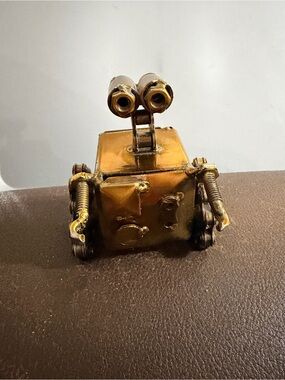 Brass Robot Wall-E Figure - Metal